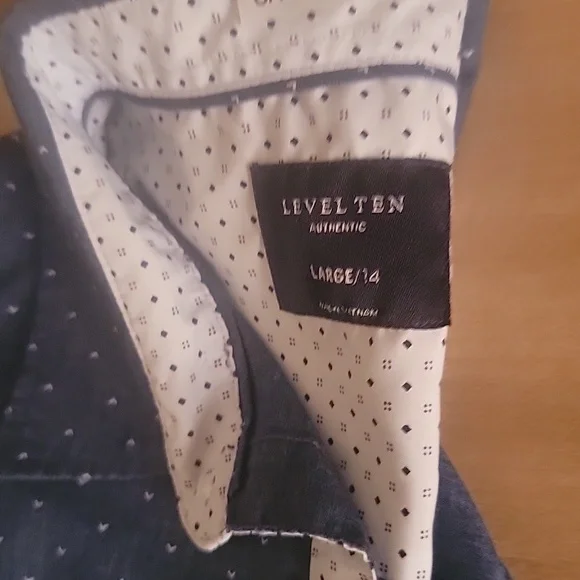 Level Ten Authentic - Picture 3 of 3